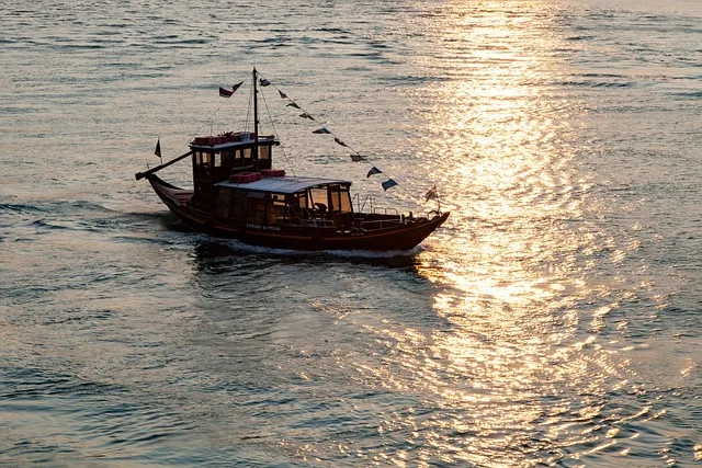 Recreational boat on a Portuguese river where inland waterway insurance policies apply