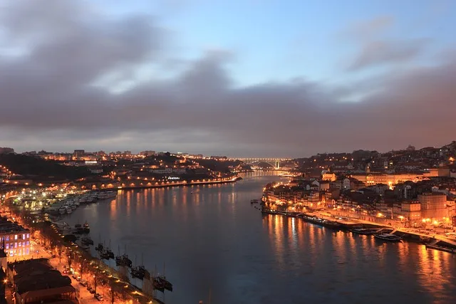 Porto et la vallée du Douro un cadre magnifique attirant des expatriés ayant besoin d'une couverture d'assurance portugaise